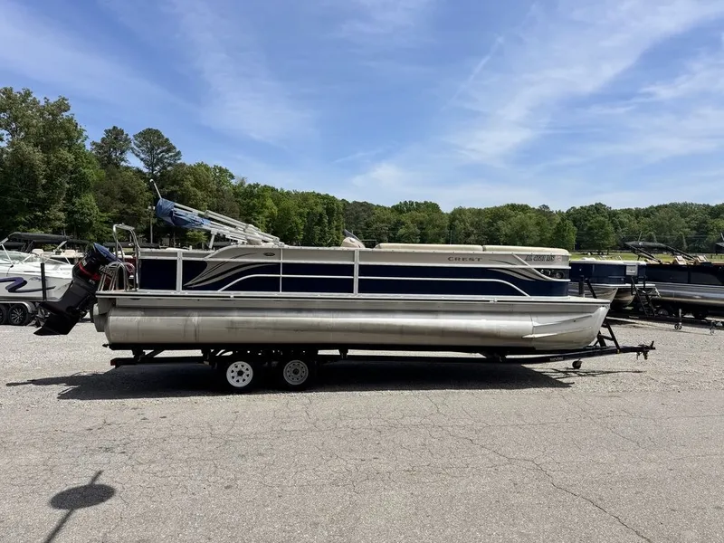 The Image of Crest Classic 250 Series SLR-X 2013 - 0