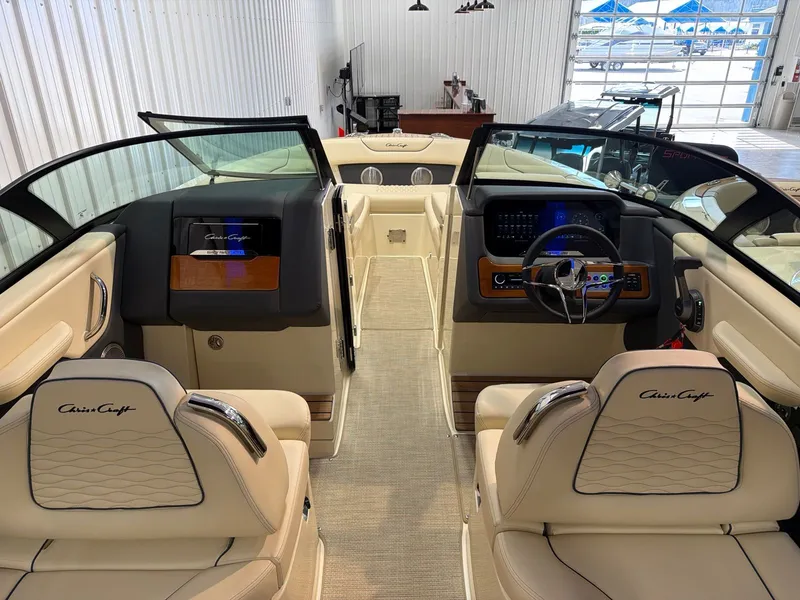 Slide: The Image of Chris-Craft Sportster 28 2026 - 8