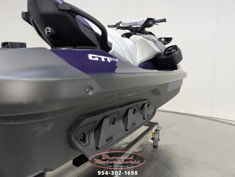 Slide: The Image of Sea-Doo GTI SE 130 2025 - 11