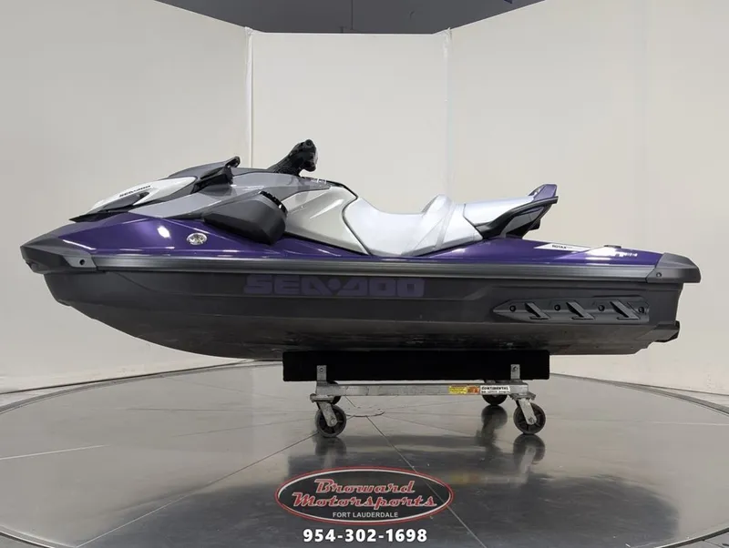 Slide: The Image of Sea-Doo GTI SE 130 2025 - 4