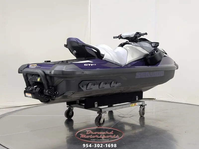 Slide: The Image of Sea-Doo GTI SE 130 2025 - 7