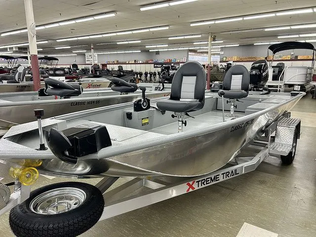 The Image of Xtreme Boats Classic 1754 SS 2026 - 1