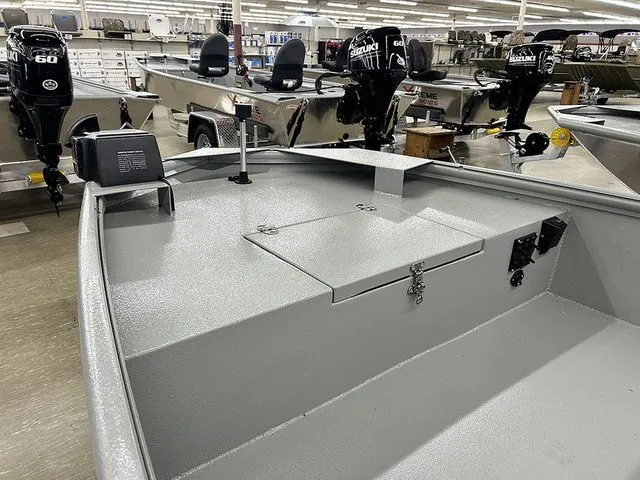 Slide: The Image of Xtreme Boats Classic 1754 SS 2026 - 4