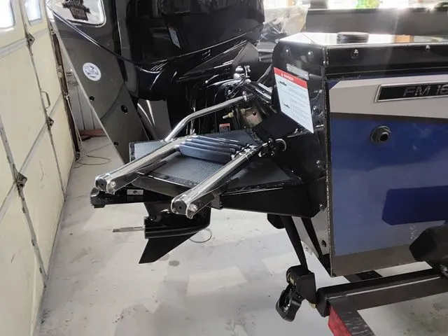 Slide: The Image of Lowe FM 1675 WT 2026 - 16