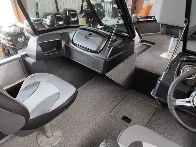 Slide: The Image of Lowe FM 1675 WT 2026 - 8