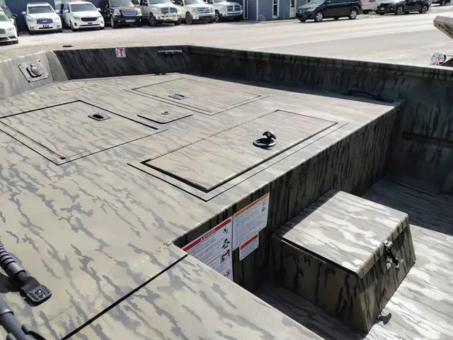 Slide: The Image of Lowe Roughneck RX1860 SC 2026 - 3