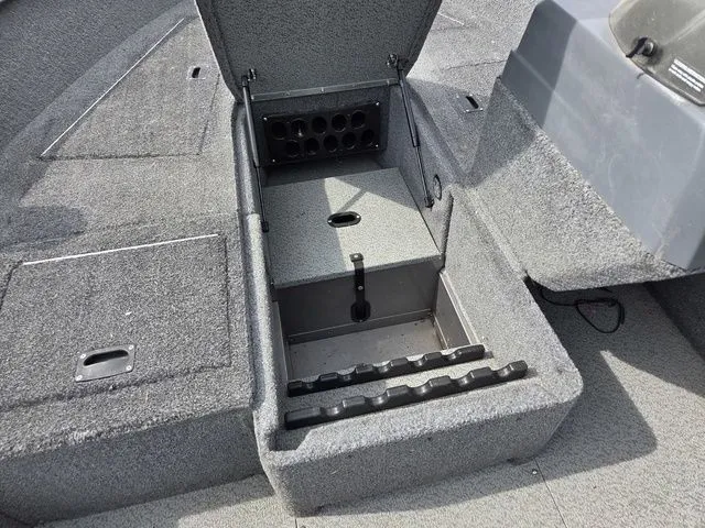 Slide: The Image of Lund Impact 1675 SS 2017 - 18