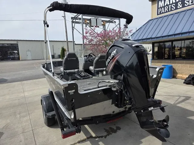 Slide: The Image of Lund Impact 1675 SS 2017 - 3