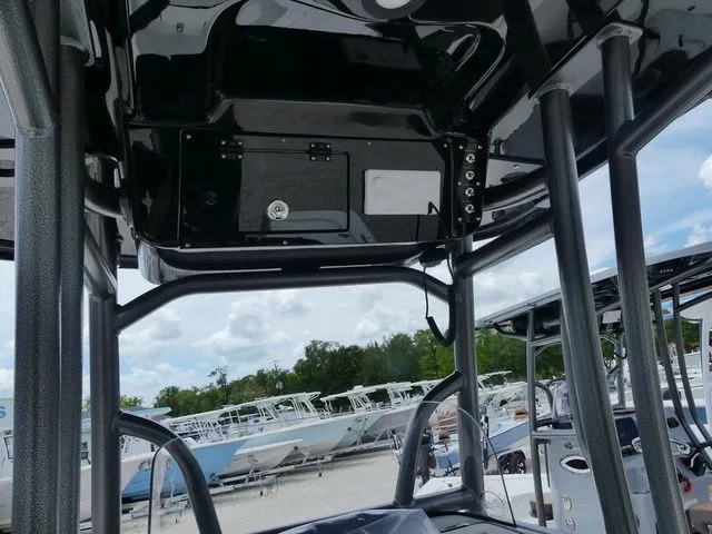 Slide: The Image of Sea Pro 230 Bay 2026 - 12