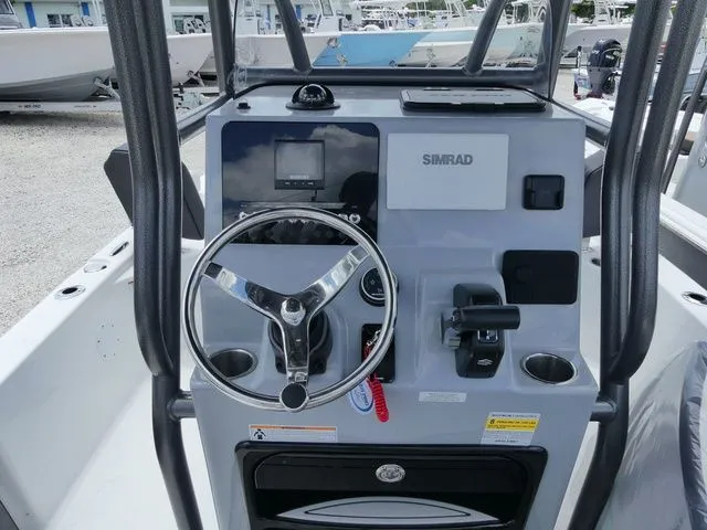Slide: The Image of Sea Pro 230 Bay 2026 - 8