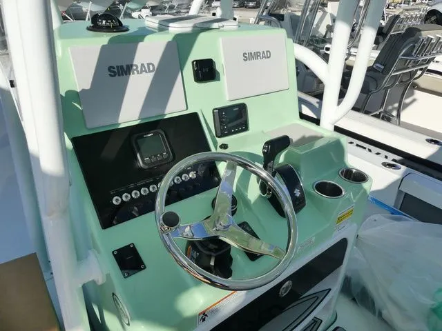 Slide: The Image of Sea Pro 250 Bay 2026 - 10