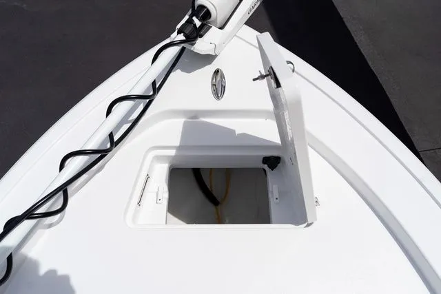 Slide: The Image of Sportsman Masters 247 Bay Boat 2026 - 28