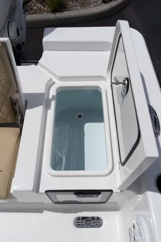 Slide: The Image of Sportsman Masters 247 Bay Boat 2026 - 15
