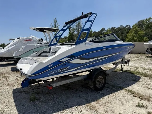 Slide: The Image of Yamaha AR195 2020 - 14