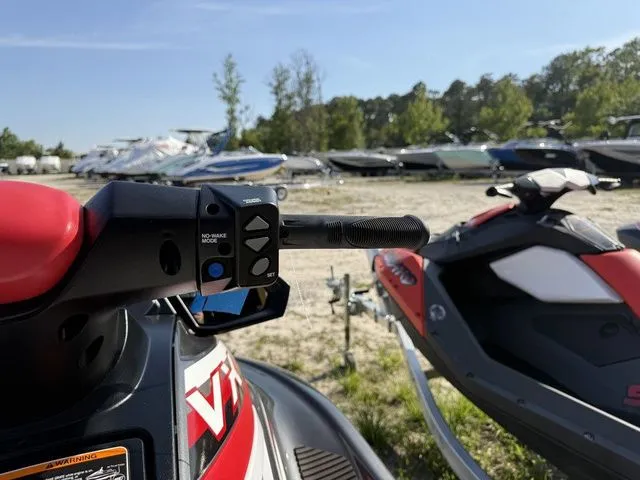 Slide: The Image of Yamaha VX Cruiser HO 2019 - 17