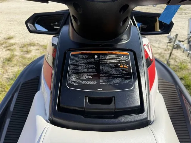 Slide: The Image of Yamaha VX Cruiser HO 2019 - 18