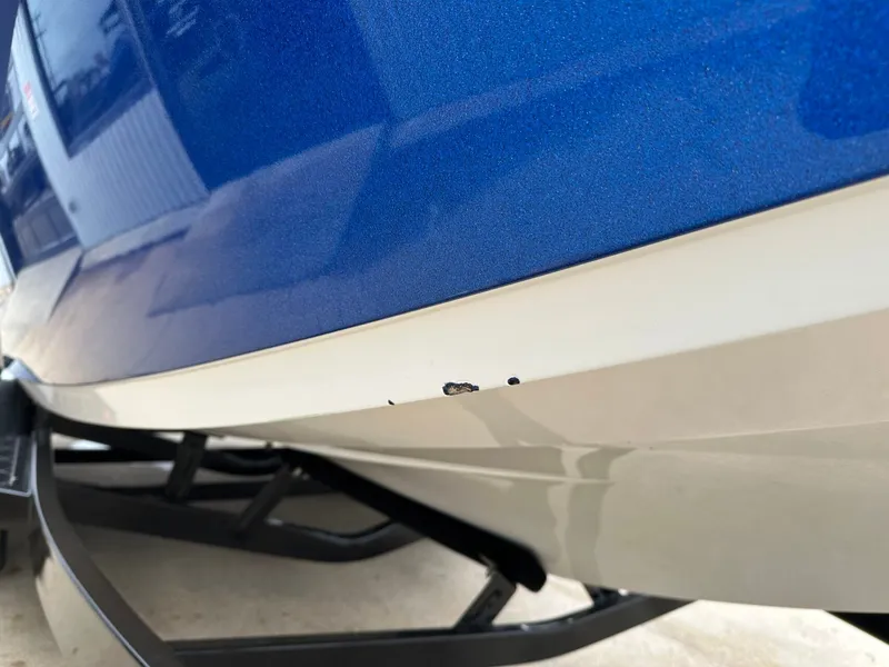 Slide: The Image of Tigé ZX5 2018 - 10