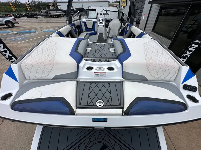 Slide: The Image of Tigé ZX5 2018 - 15