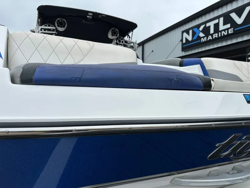 Slide: The Image of Tigé ZX5 2018 - 19