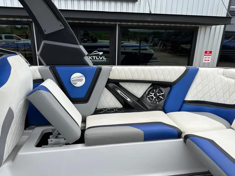 Slide: The Image of Tigé ZX5 2018 - 34