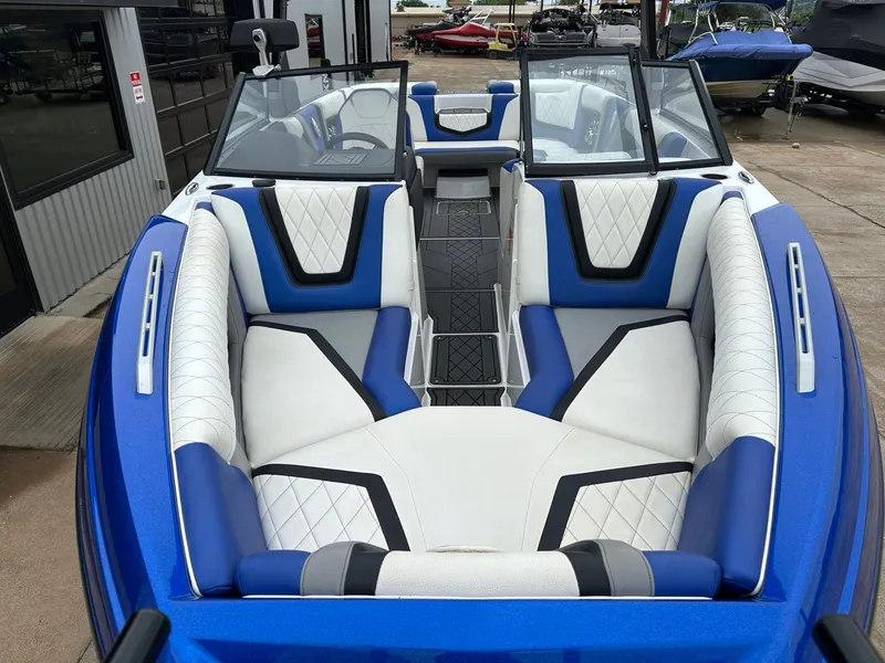 Slide: The Image of Tigé ZX5 2018 - 36