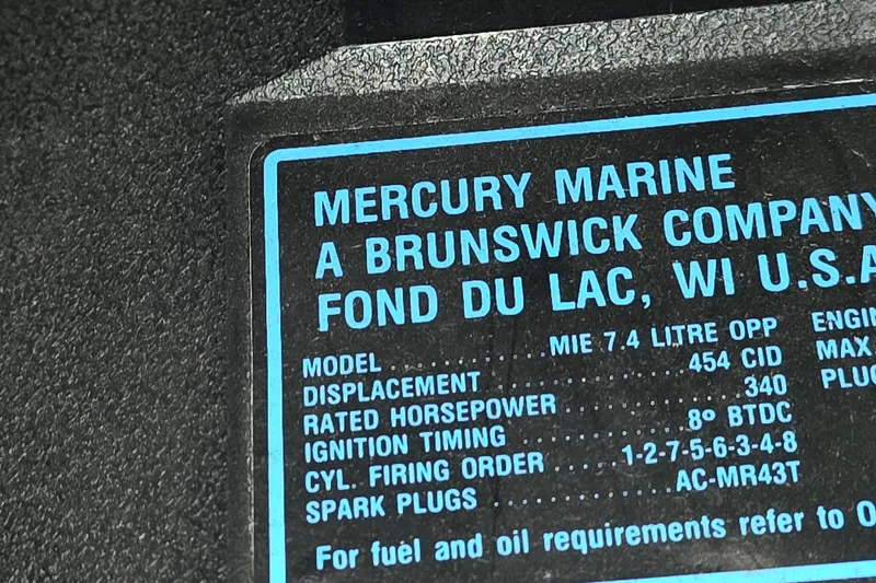 Slide: The Image of Mercury Marine engine label on 1989 Sea Ray 420 Sundancer, detailing specifications and firing order. - 70