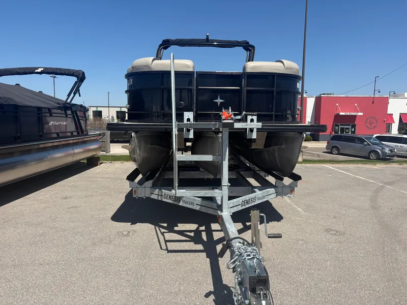 Slide: The Image of Berkshire 25RFX DC STS ARCH 3.0 PKG 2018 - 2