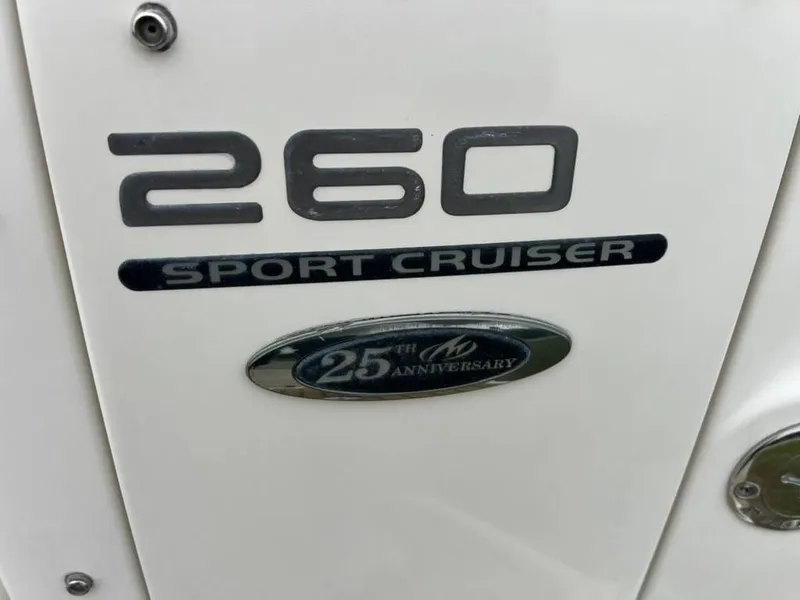 Slide: The Image of Monterey 260 SCR Sport Cruiser 2011, 25th anniversary emblem. - 13