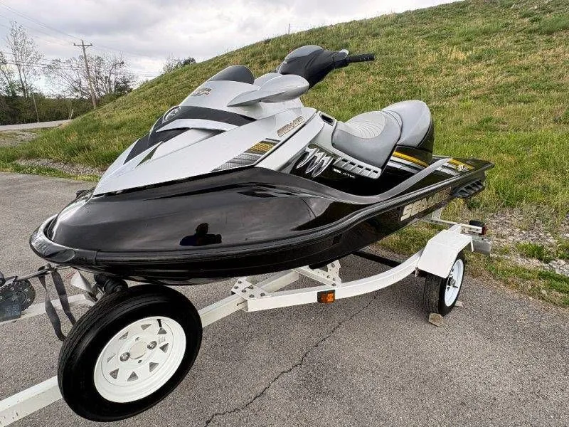 The Image of Sea-Doo RXT 2009 - 1