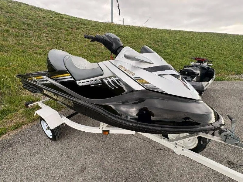 Slide: The Image of Sea-Doo RXT 2009 - 13