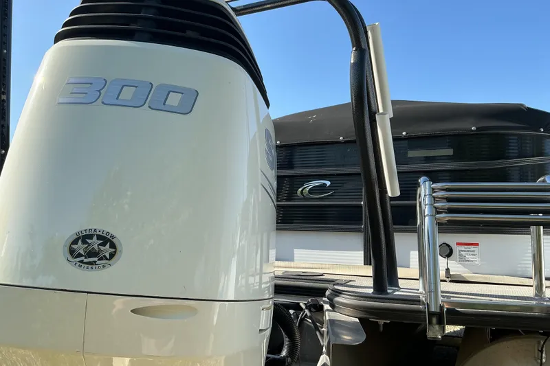 Slide: The Image of 2019 Crest Classic 230 SLC boat with 300 horsepower engine, featuring ultra-low emissions. - 4