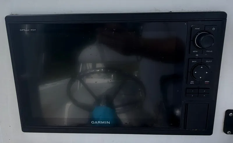 Slide: The Image of Garmin GPSMAP XSV on 2018 Twin Vee 260GF boat. - 20