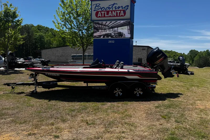 The Image of 2019 Skeeter ZX200 boat on trailer at Boating Atlanta dealership. - 0