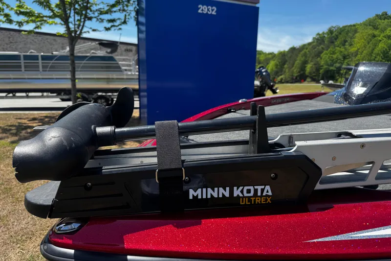Slide: The Image of 2019 Skeeter ZX200 with Minn Kota Ultrex trolling motor, parked outdoors. - 3