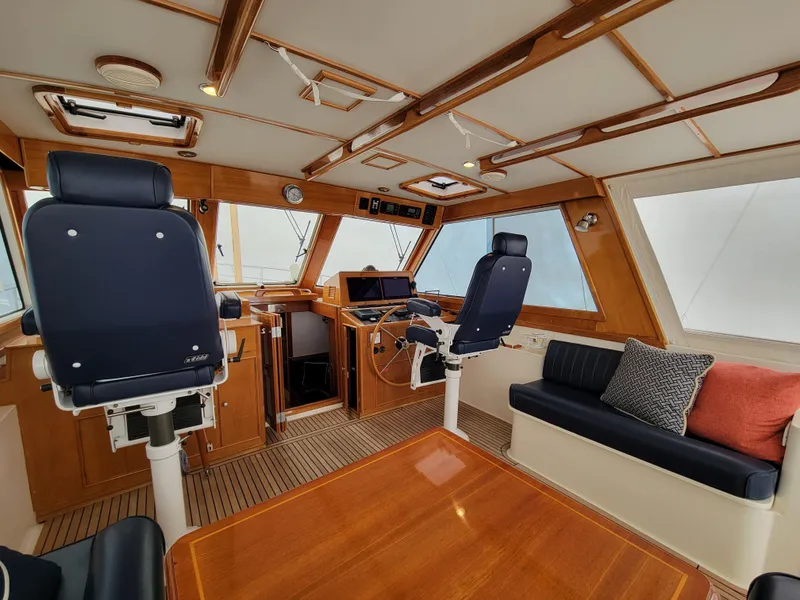Slide: The Image of Interior of a 2004 Grand Banks 49 Eastbay HX yacht. - 4