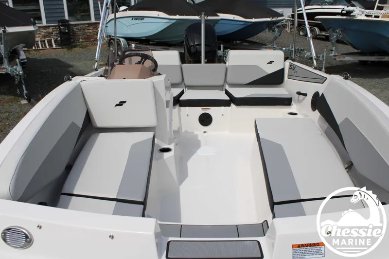 Slide: The Image of Starcraft SVX 16 OB 2025 - 7