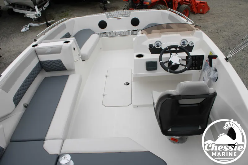 Slide: The Image of Interior of Starcraft SVX 171 OB boat, model year 2025. - 9