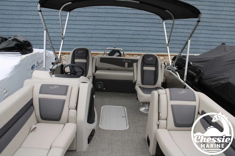 Slide: The Image of Interior of 2025 Barletta CABRIO C24UC pontoon boat. - 10
