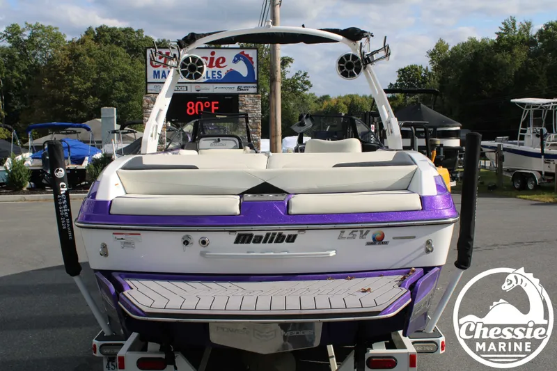 Slide: The Image of Malibu Wakesetter 23 LSV 2015 - 4