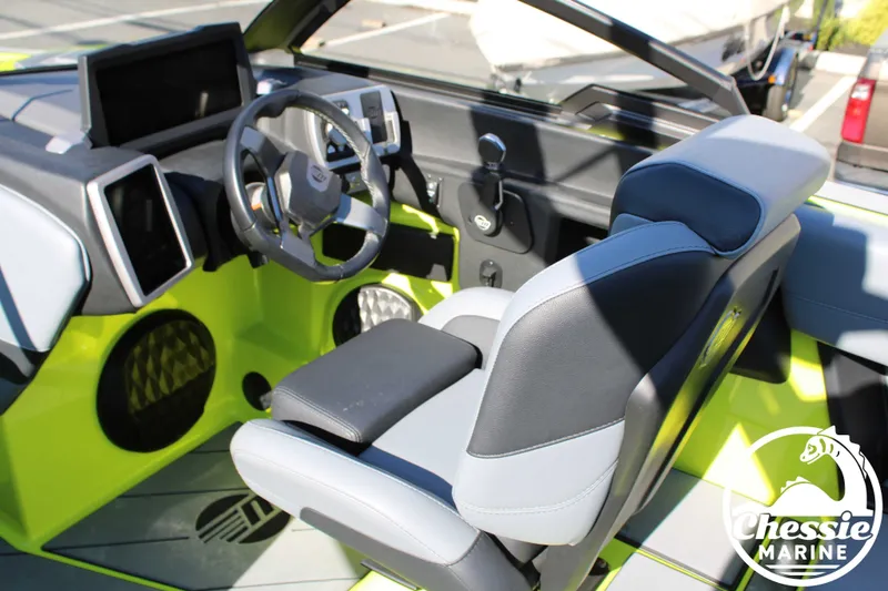 Slide: The Image of Malibu Wakesetter 22 LSV 2023 - 19