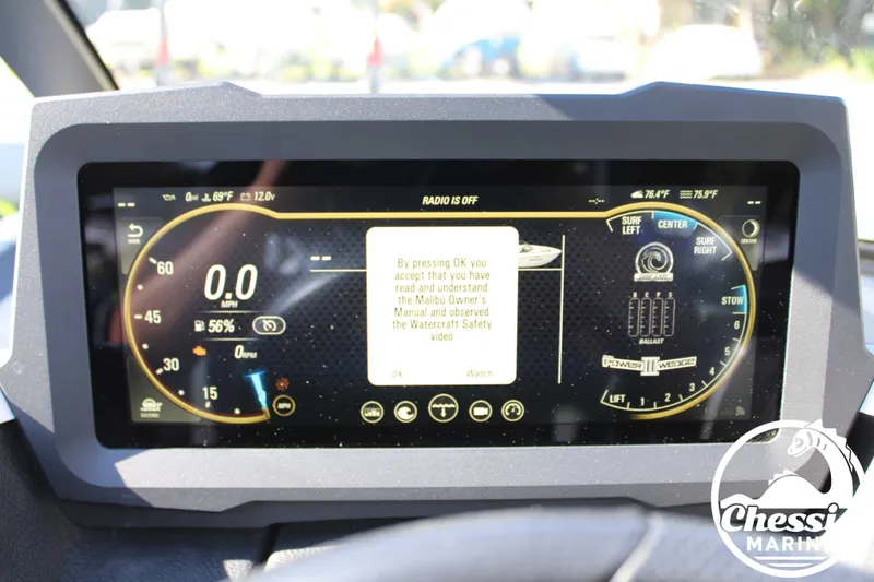 Slide: The Image of Malibu Wakesetter 22 LSV 2023 - 21