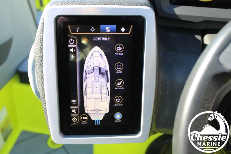 Slide: The Image of Malibu Wakesetter 22 LSV 2023 - 22