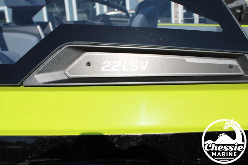 Slide: The Image of Malibu Wakesetter 22 LSV 2023 - 6