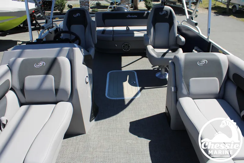 Slide: The Image of Interior of 2026 Barletta ARIA 22UC pontoon boat with gray seating. - 20
