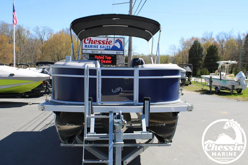 Slide: The Image of 2026 Barletta ARIA 22UC pontoon boat at Chessie Marine Sales. - 8