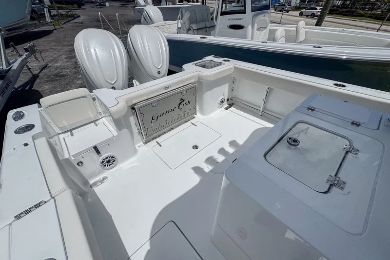 Slide: The Image of Sea Hunt Gamefish 30 Forward Seating 2026 - 3