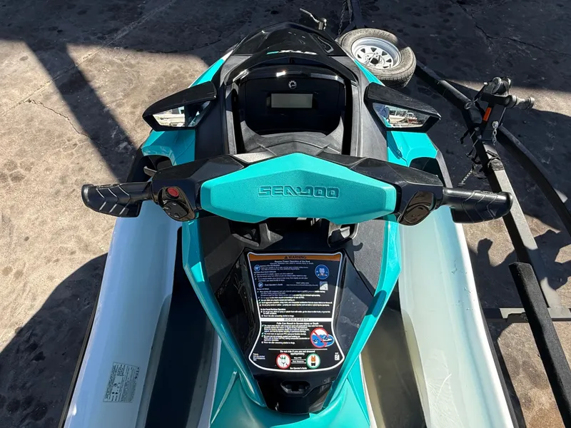Slide: The Image of Sea-Doo GTX PRO 130 2022 - 6