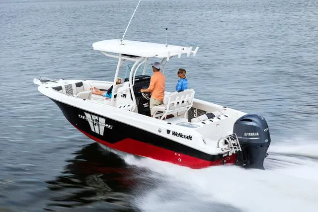 The Image of 2023 Wellcraft 222 Fisherman boat cruising on water. - 0