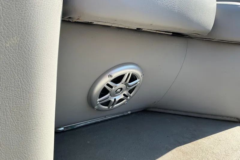 Slide: The Image of Speaker installed in 2018 Manitou 23 Aurora LE RF boat interior. - 16