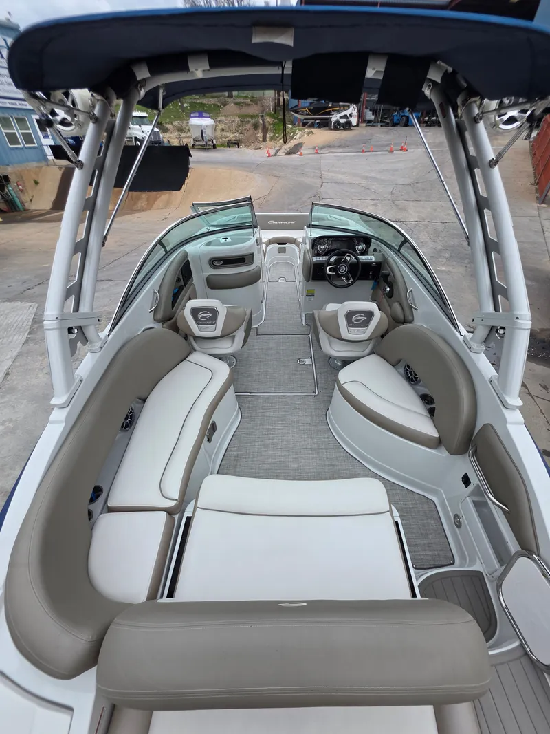 Slide: The Image of Crownline Boats Eclipse E255 2022 - 16